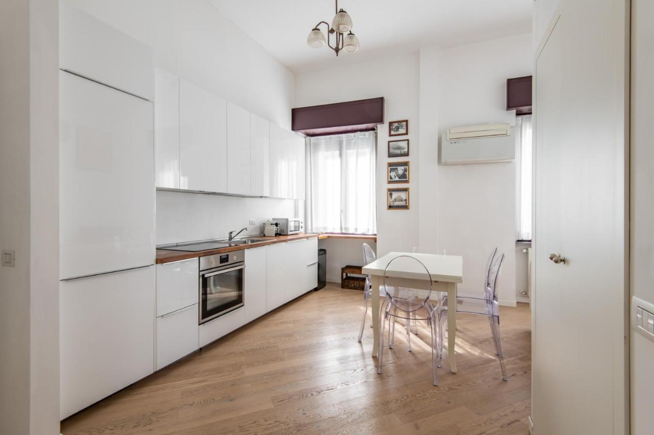 Easylife - Coccole E Comfort - Bilocale Caldo Ed Accogliente A Due Passi Dai Navigli E Metro Verde Milánó Kültér fotó