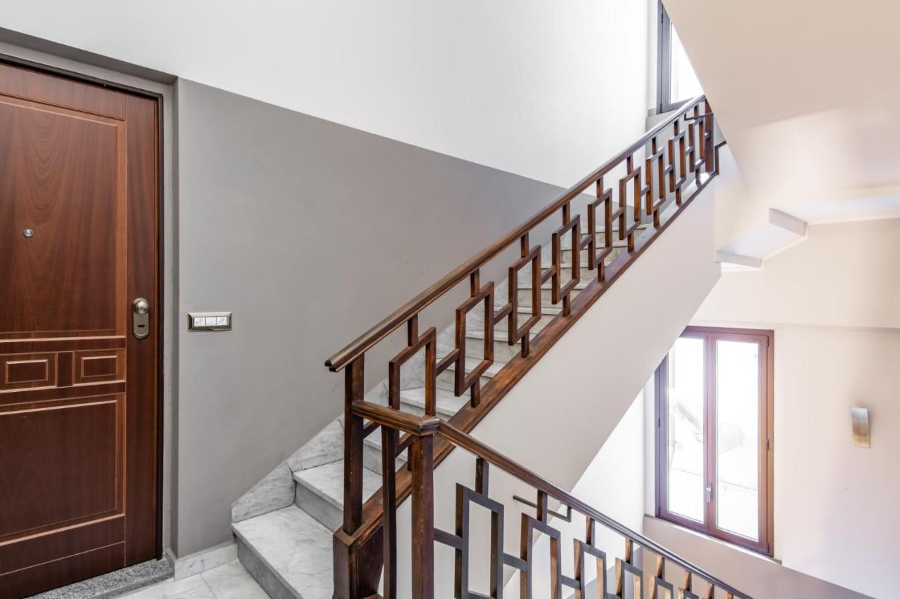 Easylife - Coccole E Comfort - Bilocale Caldo Ed Accogliente A Due Passi Dai Navigli E Metro Verde Milánó Kültér fotó